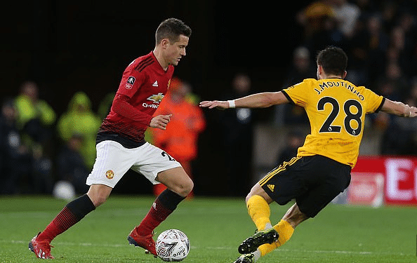 则彰显出他 则彰显出他